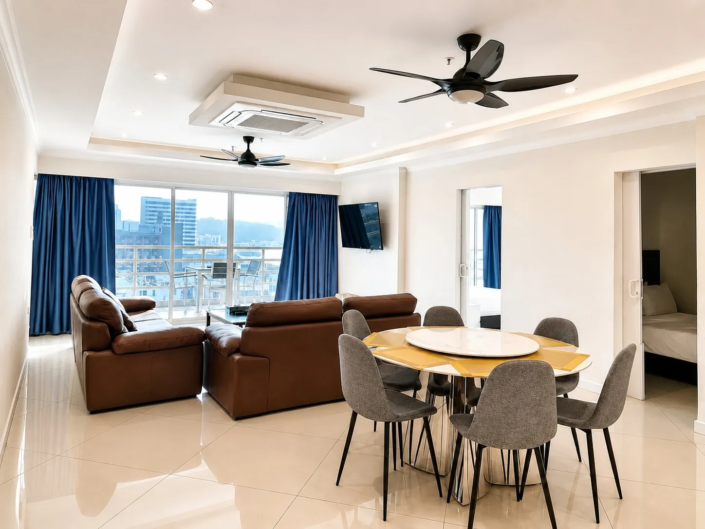 3 Bedroom Sea View